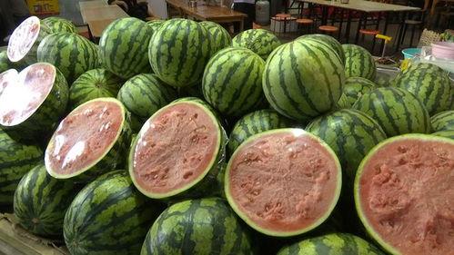 现在吃的瓜,揭秘娱乐圈最新热点事件