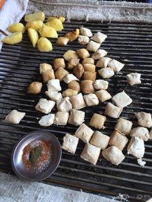 金水湖畔吃瓜,畅享清凉时光