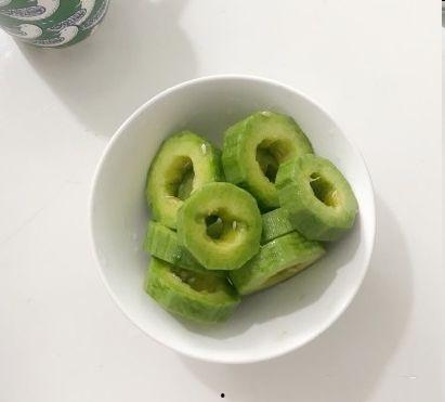 发烧吃羊角蜜瓜,羊角蜜瓜成了我的甜蜜解药